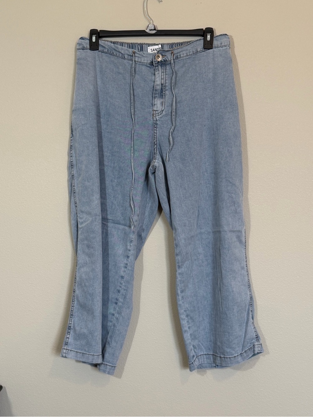 Sandpiper Light Wash Drawstring Wide-Leg Jeans, baggy size 16W